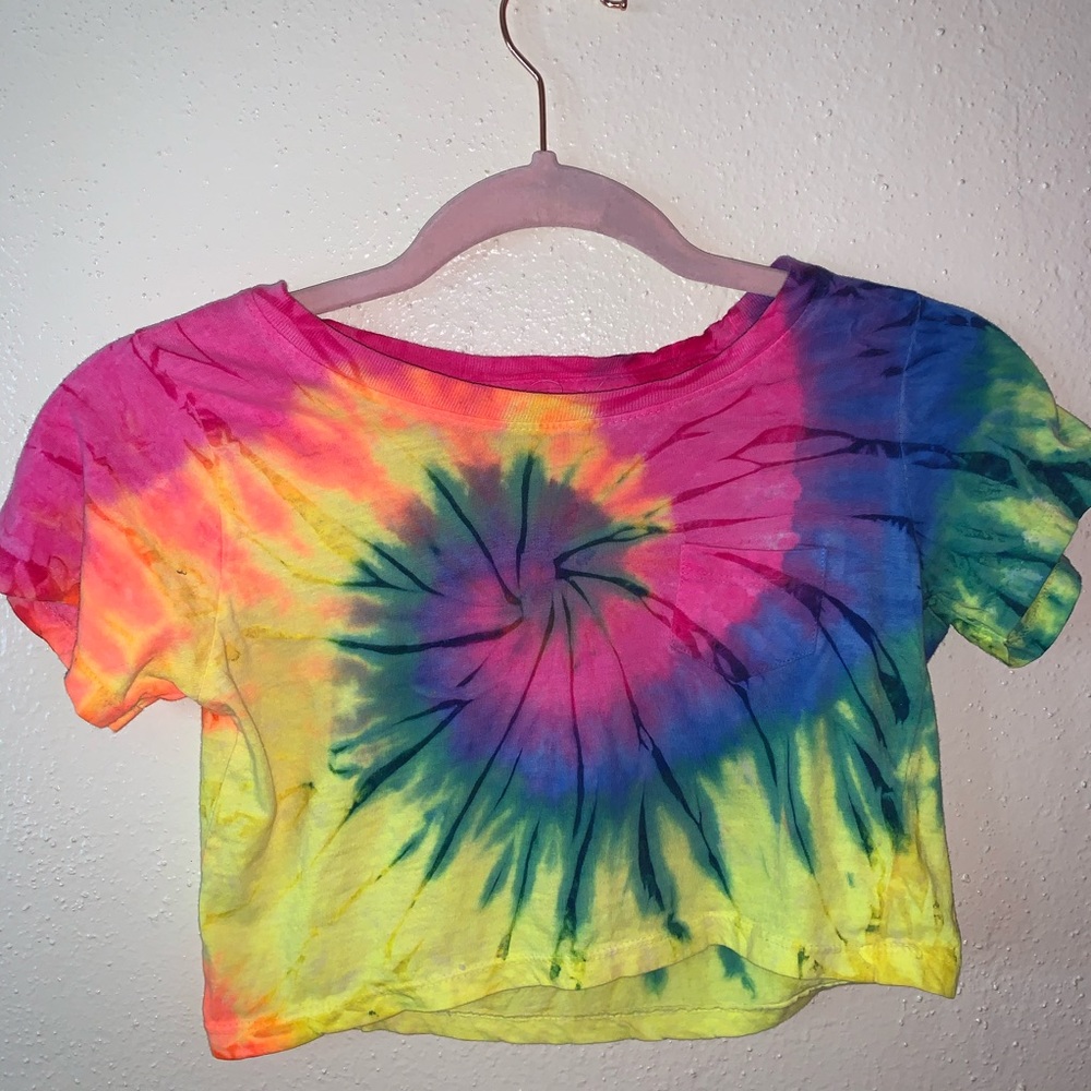 EXIST crop top